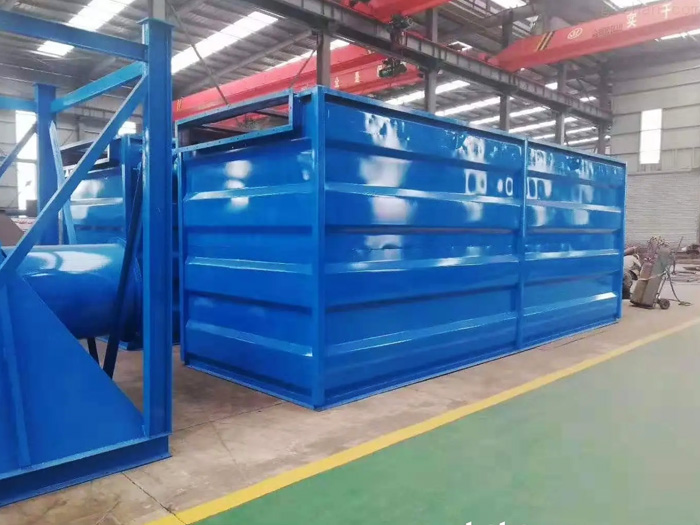 <strong>铝合金熔炼炉布袋除尘器</strong>