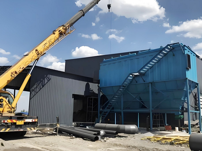 <strong>熔炼炉布袋除尘器</strong>